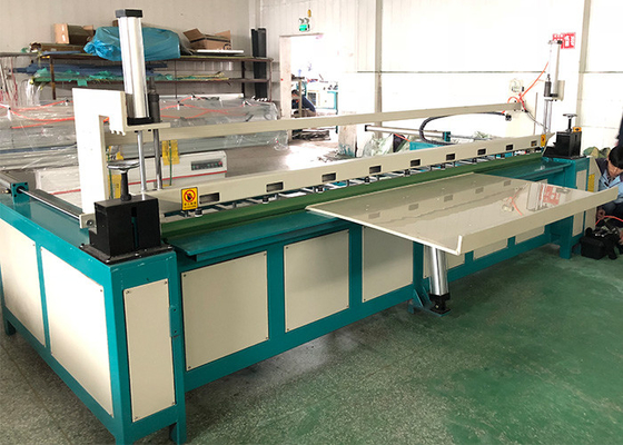 Zgrzewarka do blachy z tworzywa sztucznego 6000 mm Cnc Automatic