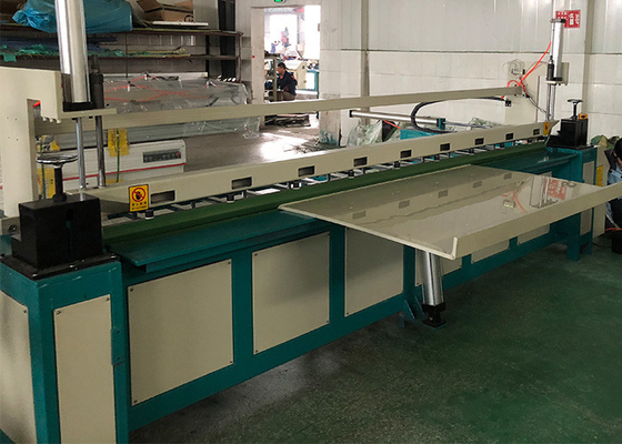 Zgrzewarka do blachy z tworzywa sztucznego 6000 mm Cnc Automatic