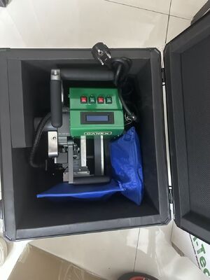 0.8-3mm 220V CX500S Maszyna do spawania geomembran z cyfrowym wyświetlaczem dla Damlinera